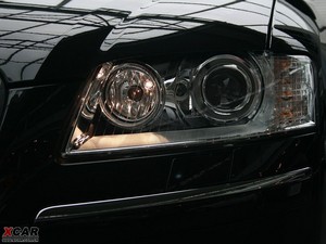 20094.2FSI quattro F ^