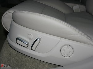 20094.2FSI quattro F g