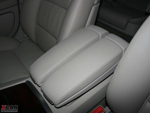 20094.2FSI quattro F g