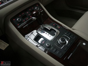 20094.2FSI quattro F п؅^