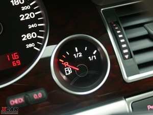 20094.2FSI quattro F п؅^