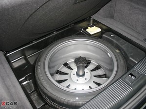 20094.2FSI quattro F g