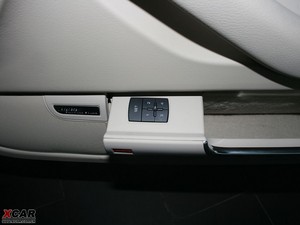 20094.2FSI quattro F g