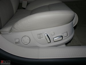 20094.2FSI quattro F g