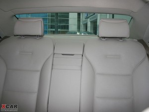 20094.2FSI quattro F g