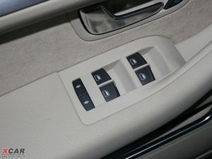 20094.2FSI quattro F п؅^