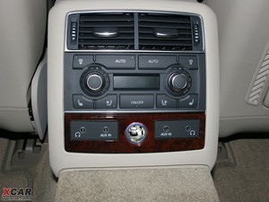 2009款4.2FSI quattro 尊贵版 空间座椅