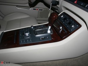 20094.2FSI quattro F п؅^