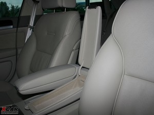 20094.2FSI quattro F g