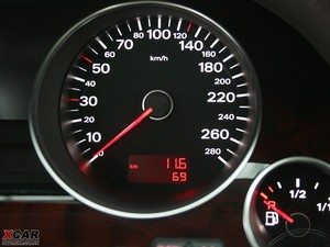 20094.2FSI quattro F п؅^