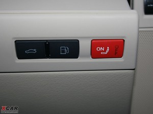 20094.2FSI quattro F п؅^