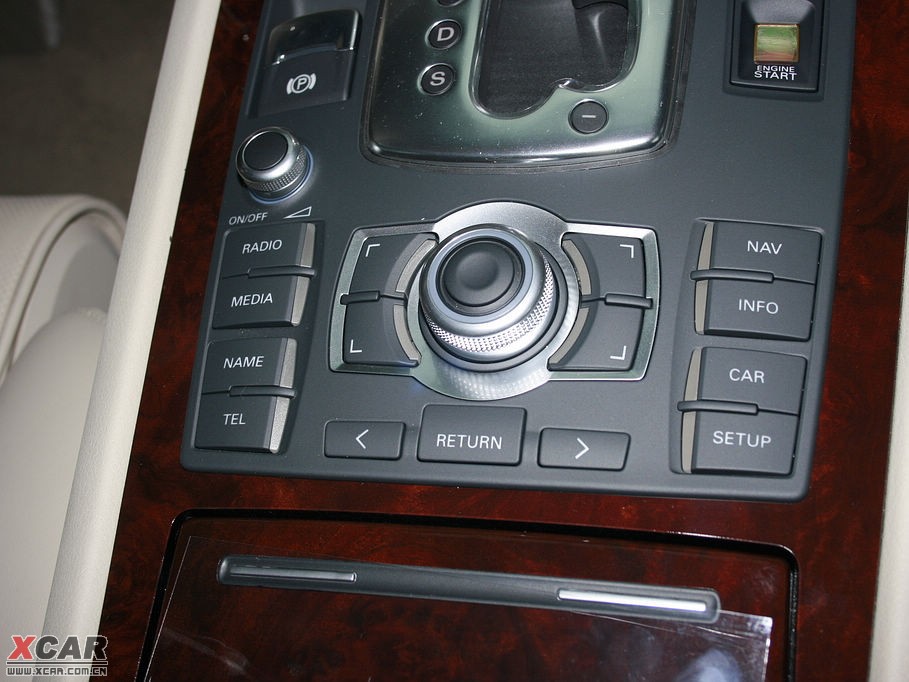 2009?yun)WA8 4.2FSI quattro F