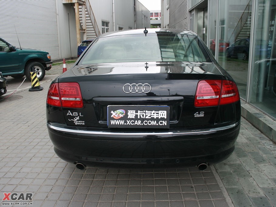 2009WA8 4.2FSI quattro F