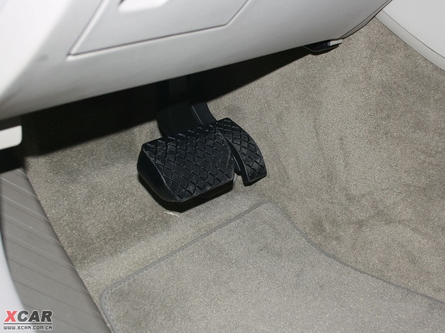 2009WA8 4.2FSI quattro F