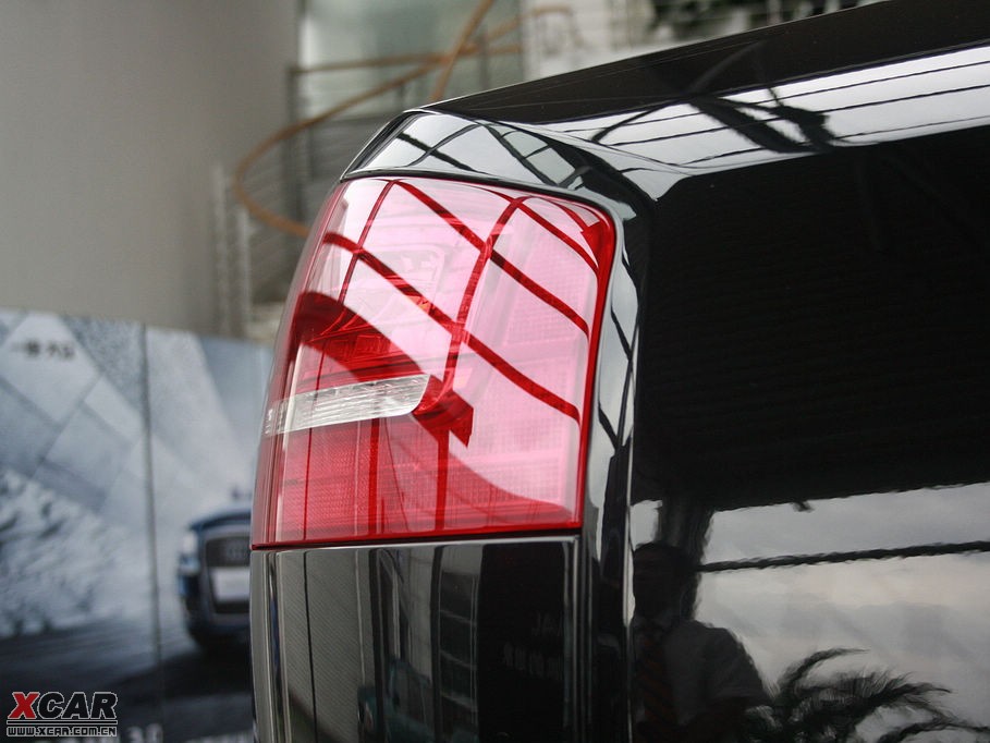 2009WA8 4.2FSI quattro F