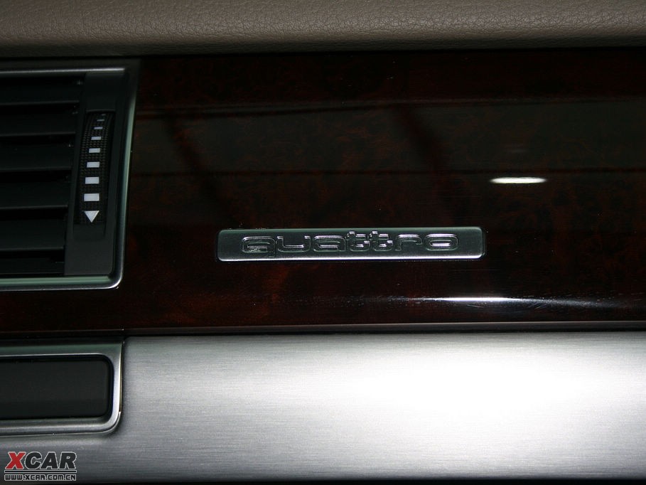 2009?yun)WA8 4.2FSI quattro F