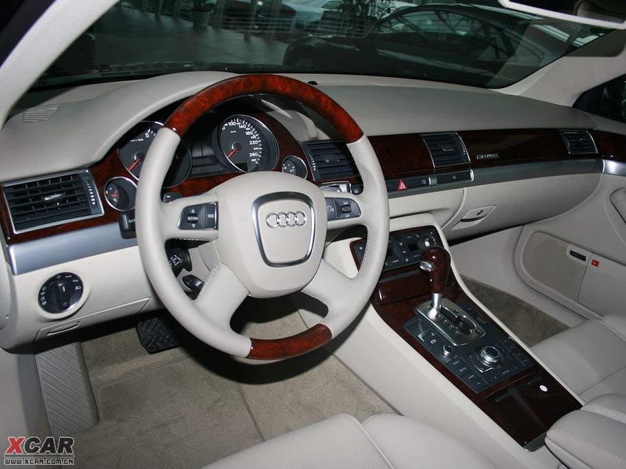 2009WA8 4.2FSI quattro F