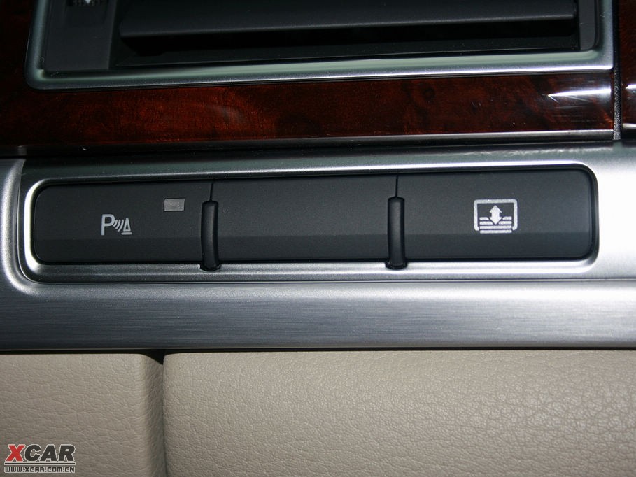 2009WA8 4.2FSI quattro F