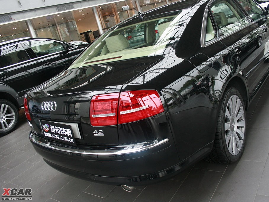 2009WA8 4.2FSI quattro F