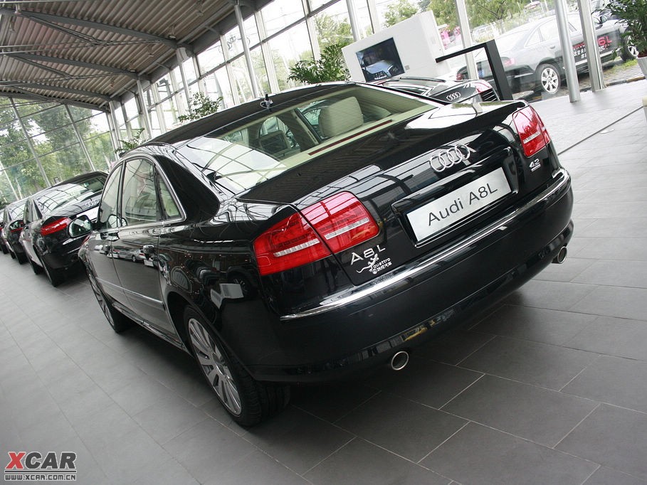 2009WA8 4.2FSI quattro F