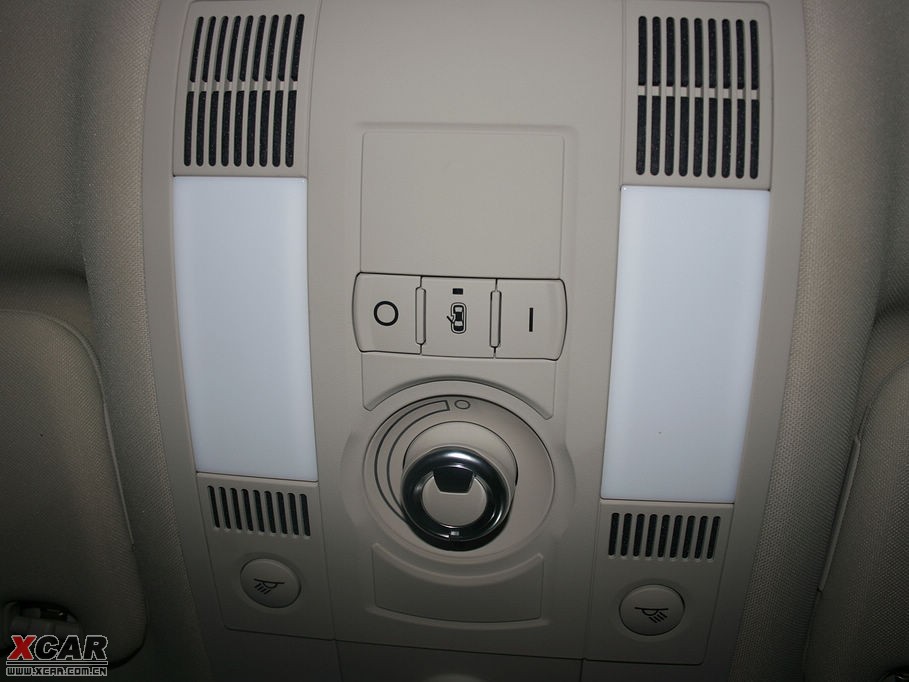 2009WA8 4.2FSI quattro F