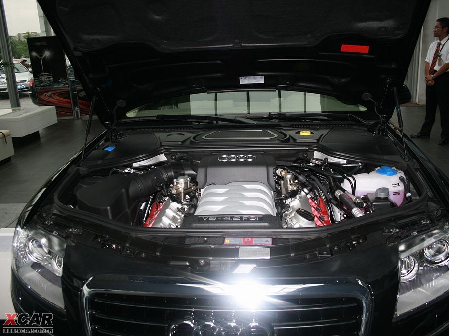 2009WA8 4.2FSI quattro F