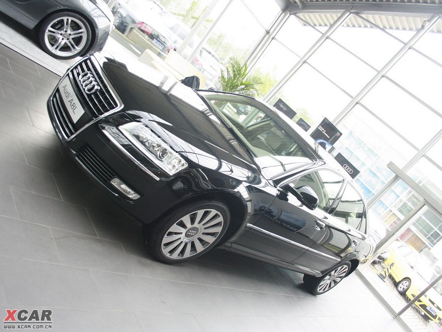 2009WA8 4.2FSI quattro F