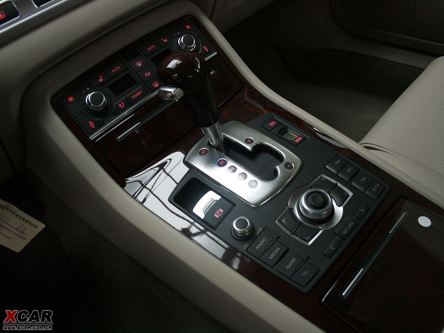 2009?yun)WA8 4.2FSI quattro F