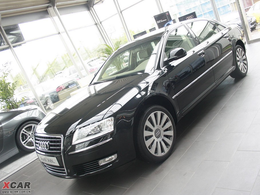 2009WA8 4.2FSI quattro F