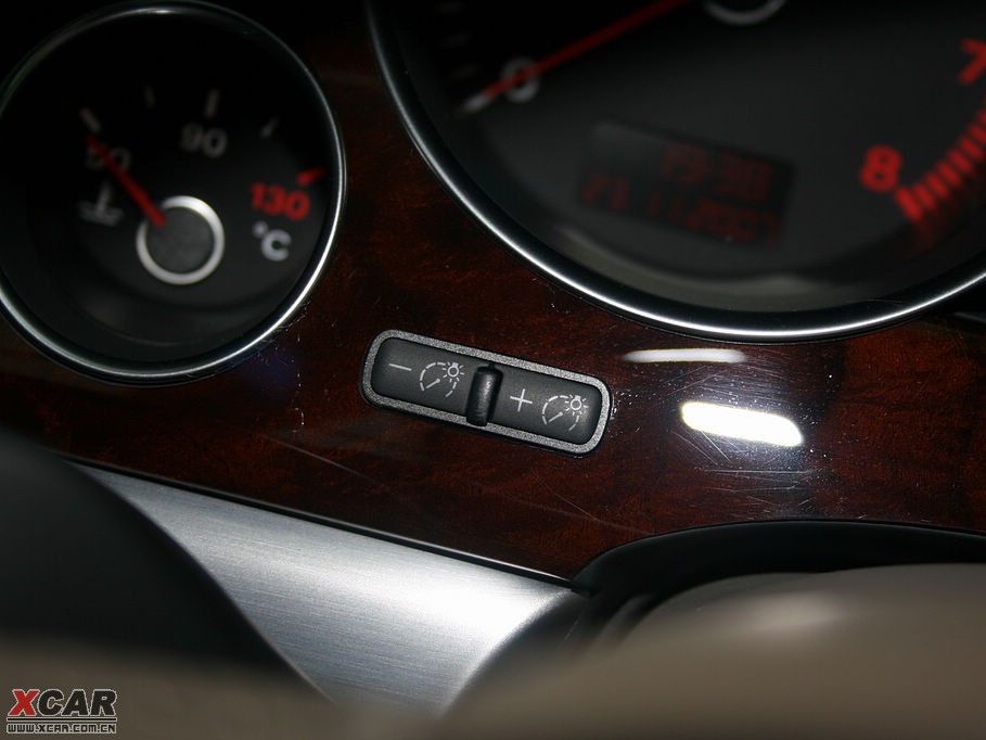 2009WA8 4.2FSI quattro F