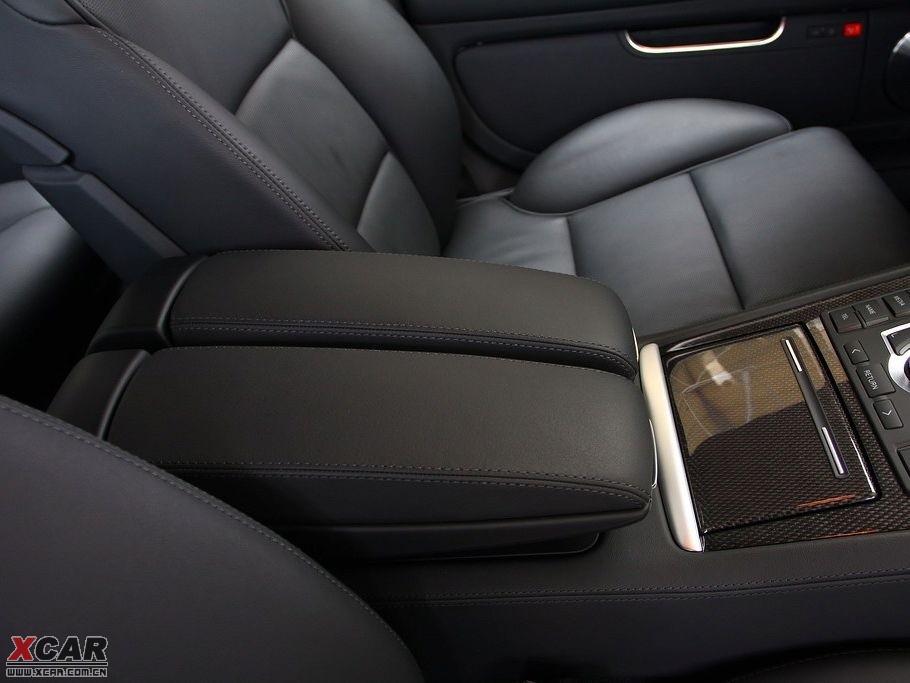 2009WS8 5.2 FSI quattro