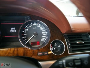 20095.2 FSI quattro п؅^