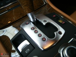 20095.2 FSI quattro п؅^