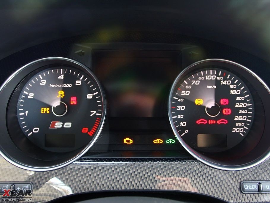 2009?yun)WS8 5.2 FSI quattro