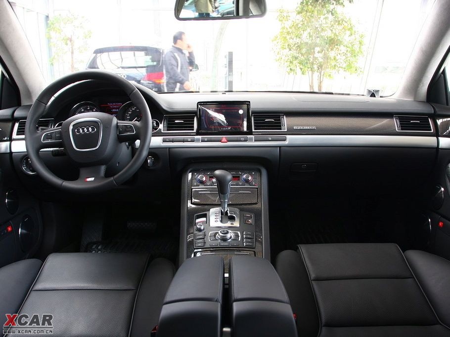 2009WS8 5.2 FSI quattro