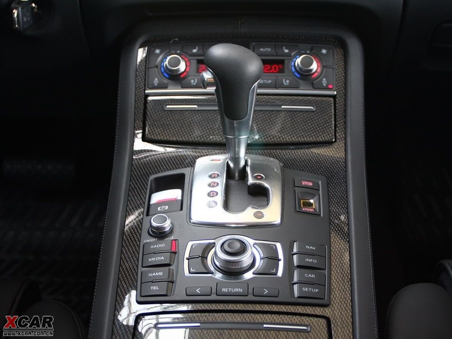 2009WS8 5.2 FSI quattro