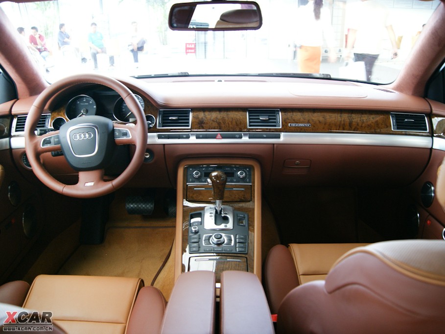 2009WS8 5.2 FSI quattro