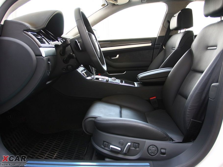 2009WS8 5.2 FSI quattro