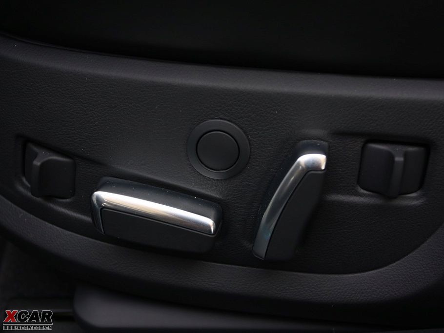 2009?yun)WS8 5.2 FSI quattro