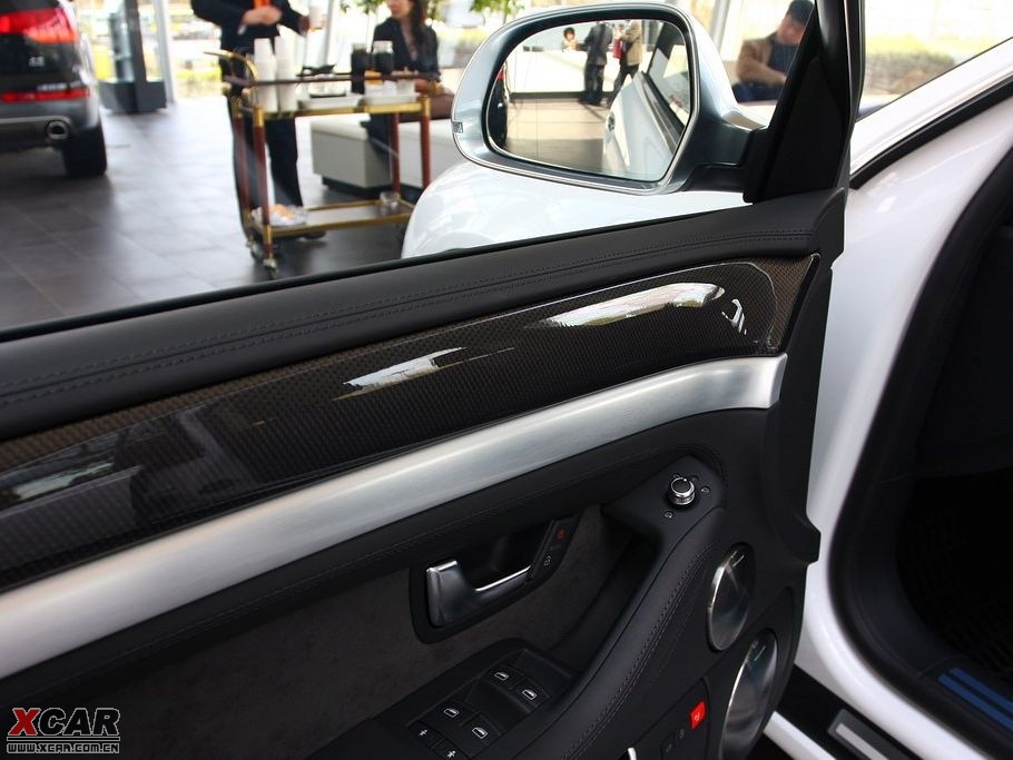 2009WS8 5.2 FSI quattro