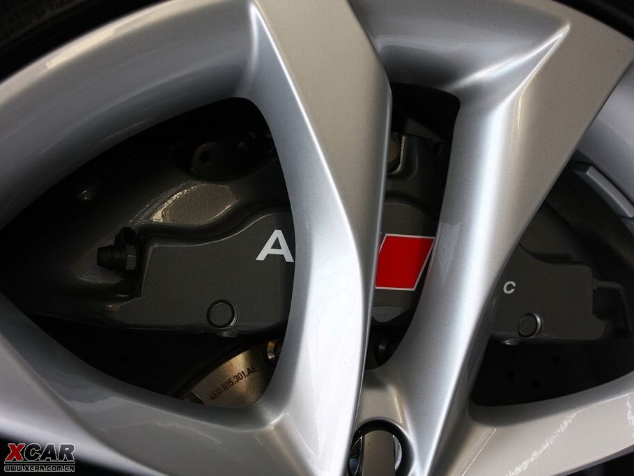 2009WS8 5.2 FSI quattro