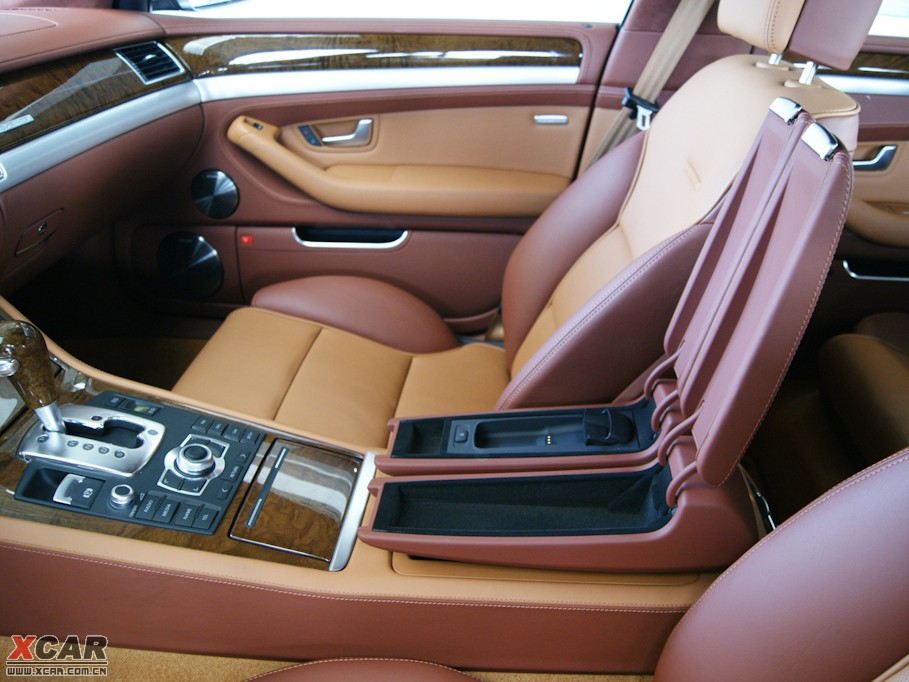 2009WS8 5.2 FSI quattro