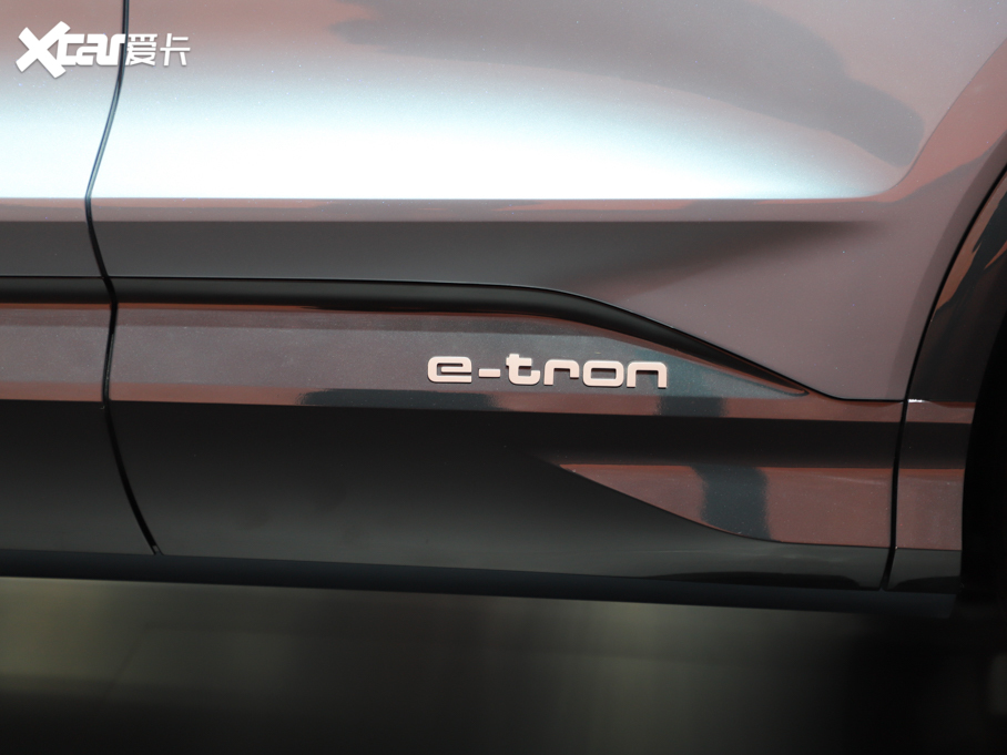 2020µQ4 e-tron() Concept