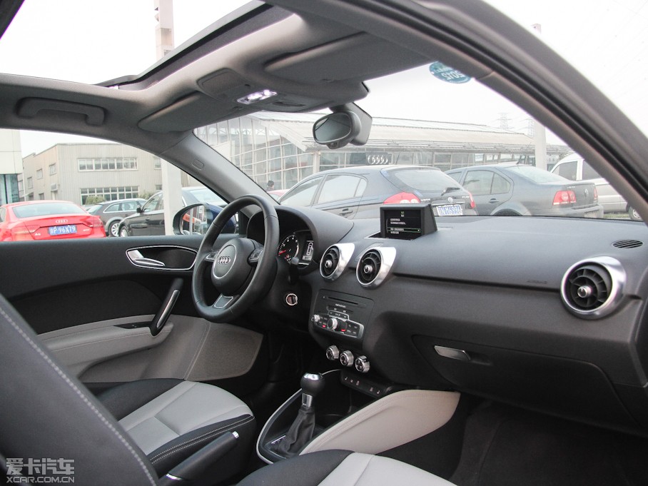 2012��W��A1 1.4TFSI Ego