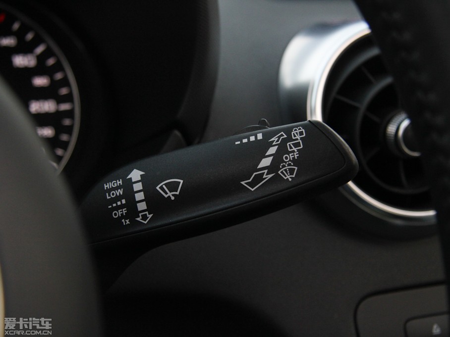 2012��?yu��n)W��A1 1.4TFSI Ego