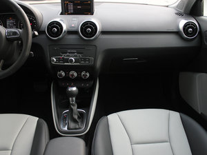 2012款1.4TFSI Ego plus 中控区