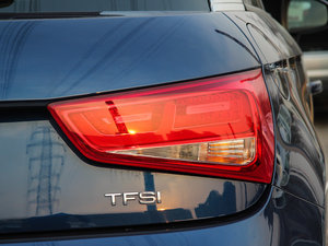 2012款1.4TFSI Ego 前雾灯