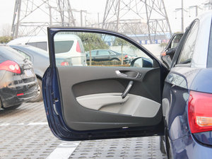 2012款1.4TFSI Ego 驾驶位车门