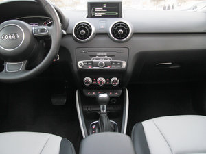 2012款1.4TFSI Ego 中控台