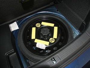 2012款1.4TFSI Ego 备胎